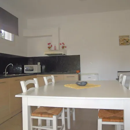 Petaloudes 2 קמילרי